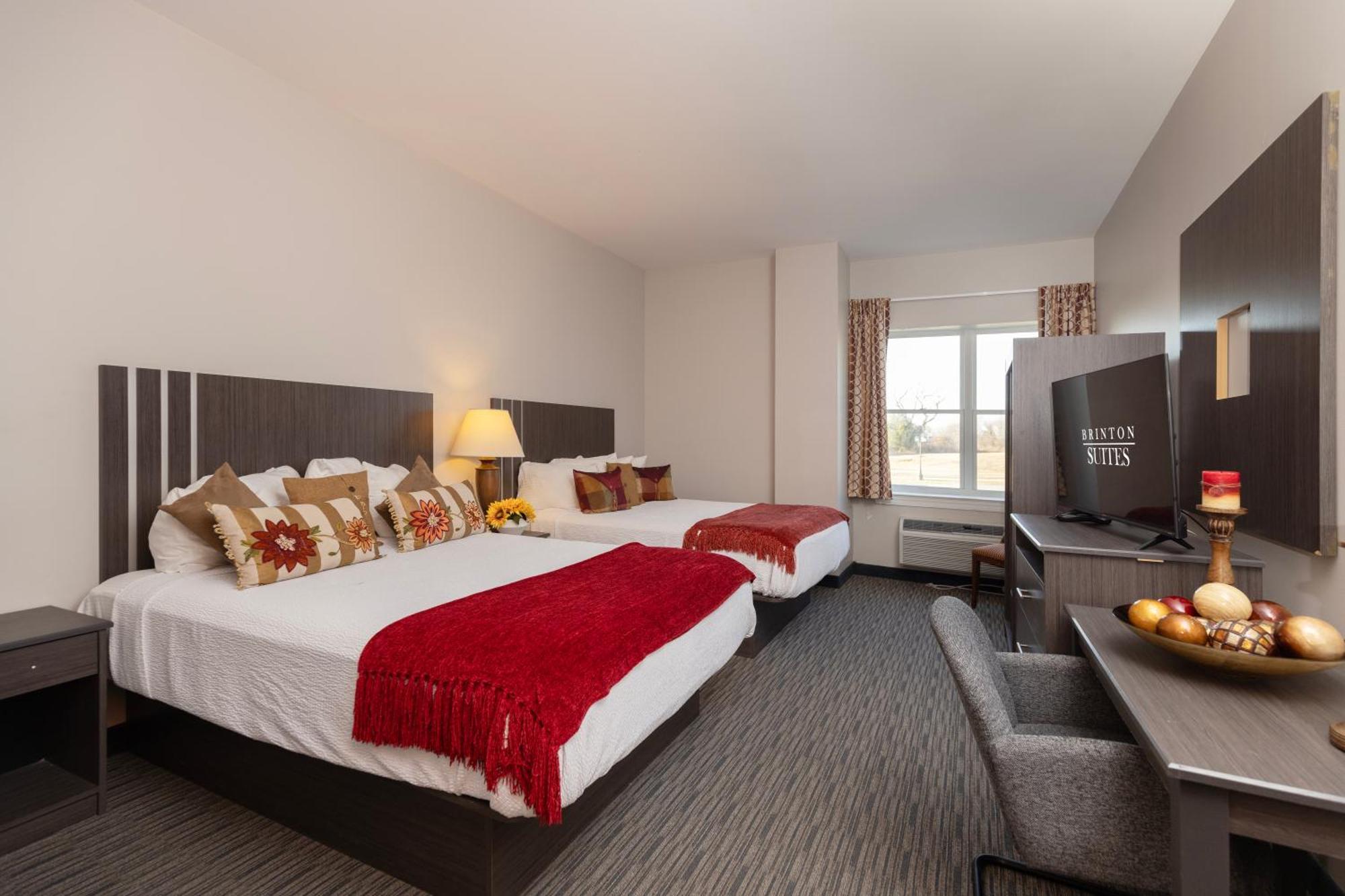 Brinton Suites Уест Честър Екстериор снимка